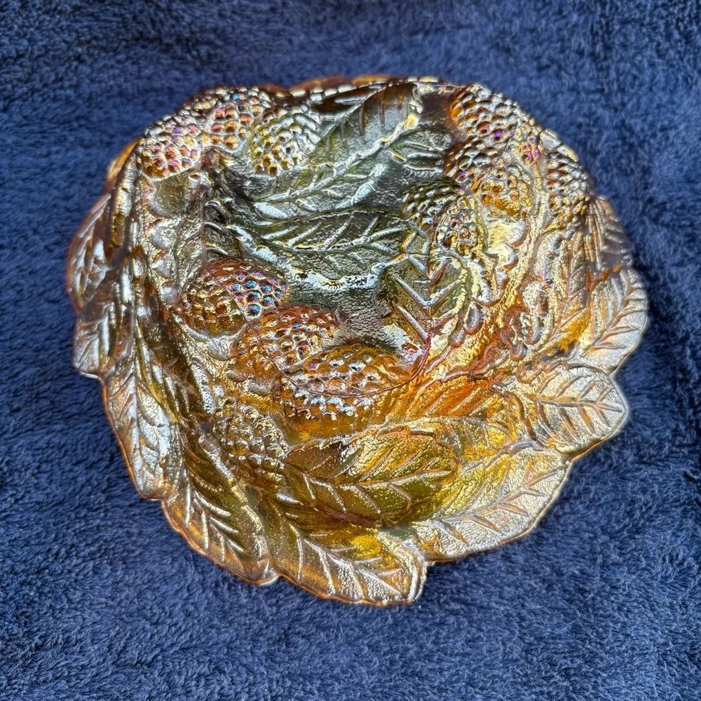 1970’s MCM 7 1/2” Indiana Glass Carnival Amber Leaf & Berry Candy Nut Dish Decor